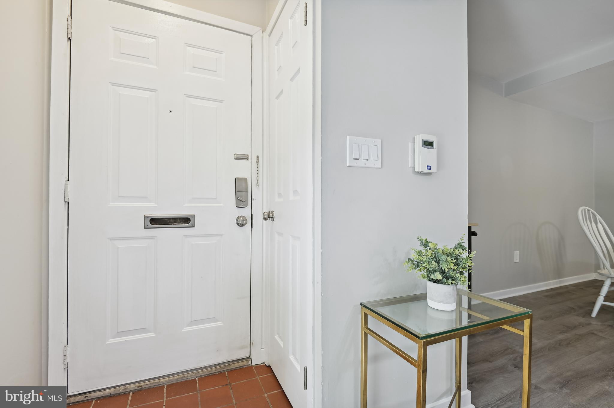409 South Sharp Street, Unit R 5 Baltimore, MD 21201 - Photo 8 of 64 Entry Area