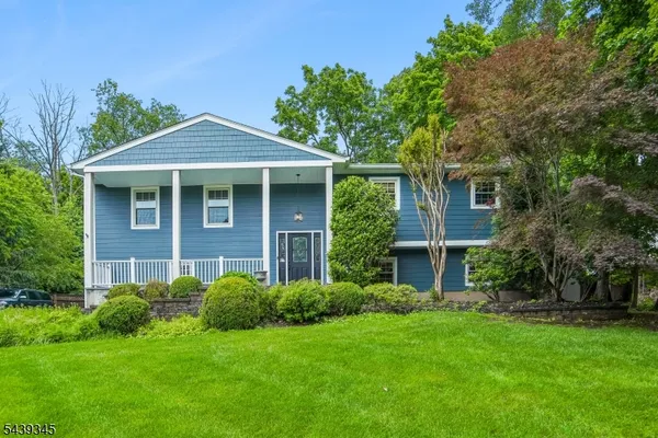 $749,999 | 87 Reinman Road, Warren, NJ 07059