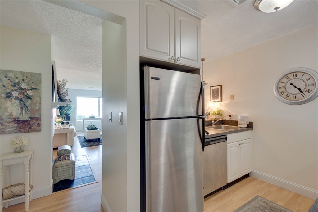 700 Shore Drive, Unit 3303 Fall River, MA 02721 - Photo 14 of 25