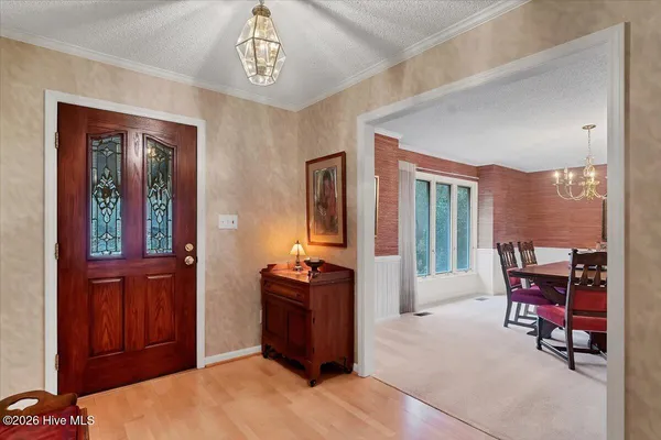 $470,000 | 32 Bogie Drive, Whispering Pines, NC 28327