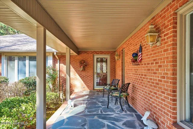 $470,000 | 32 Bogie Drive, Whispering Pines, NC 28327