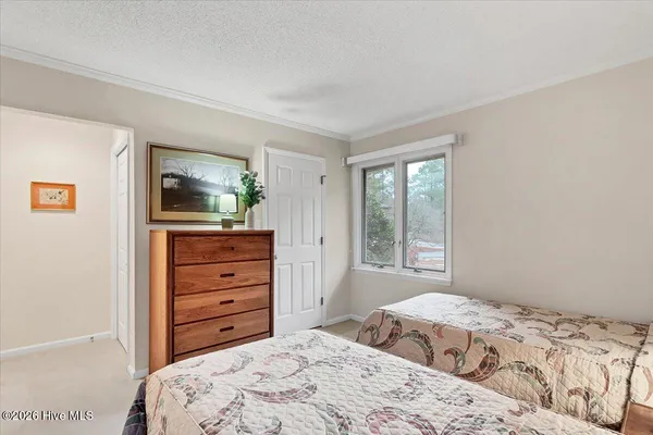 $470,000 | 32 Bogie Drive, Whispering Pines, NC 28327