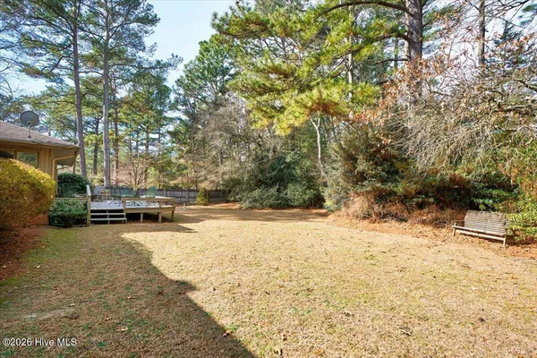 $470,000 | 32 Bogie Drive, Whispering Pines, NC 28327