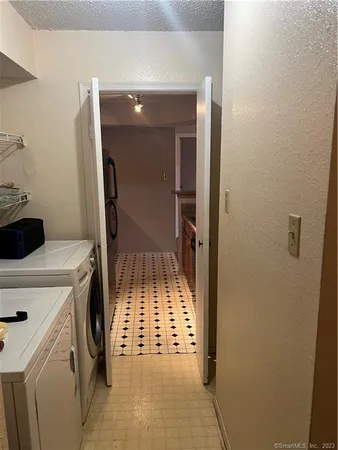 $1,700 | 63 Leafwood Lane, Unit 258, Groton, CT 06340