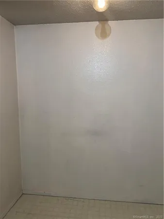 $1,700 | 63 Leafwood Lane, Unit 258, Groton, CT 06340