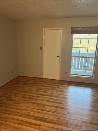 $1,700 | 63 Leafwood Lane, Unit 258, Groton, CT 06340