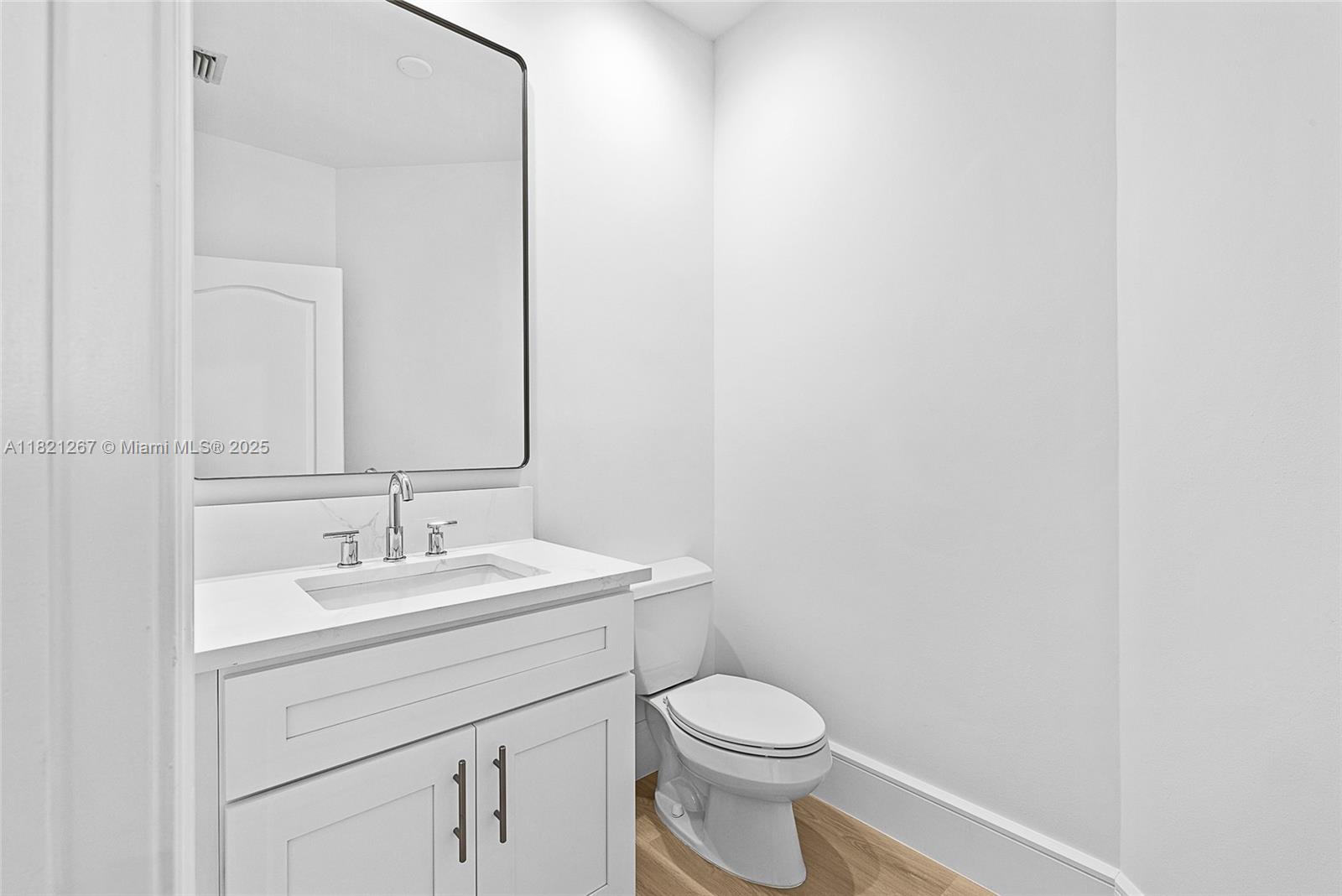 327 Eagleton Golf Drive Palm Beach Gardens, FL 33418 - Photo 17 of 30