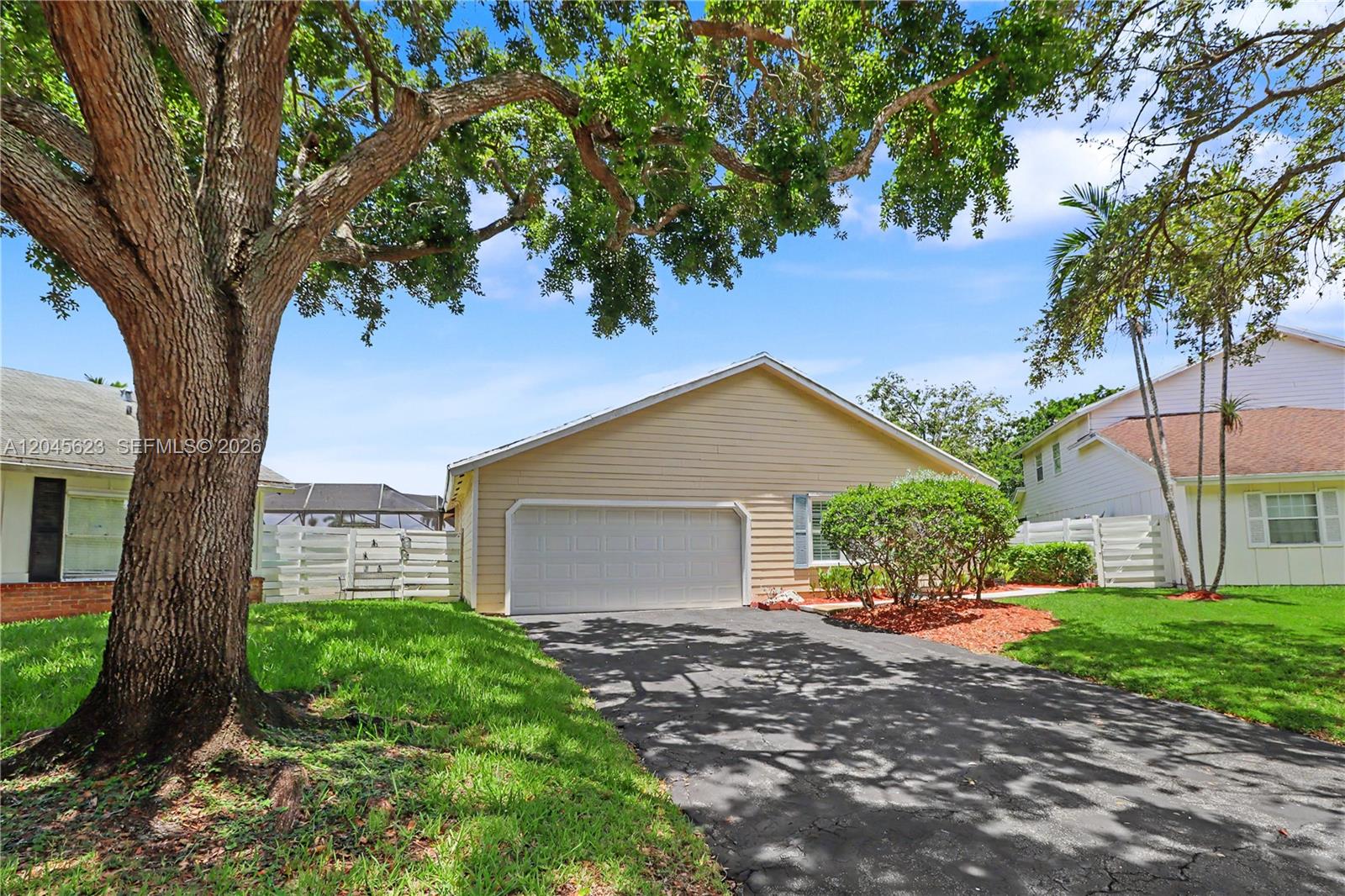 14958 Southwest 143rd Place Miami, FL 33186 - Photo 49 of 50