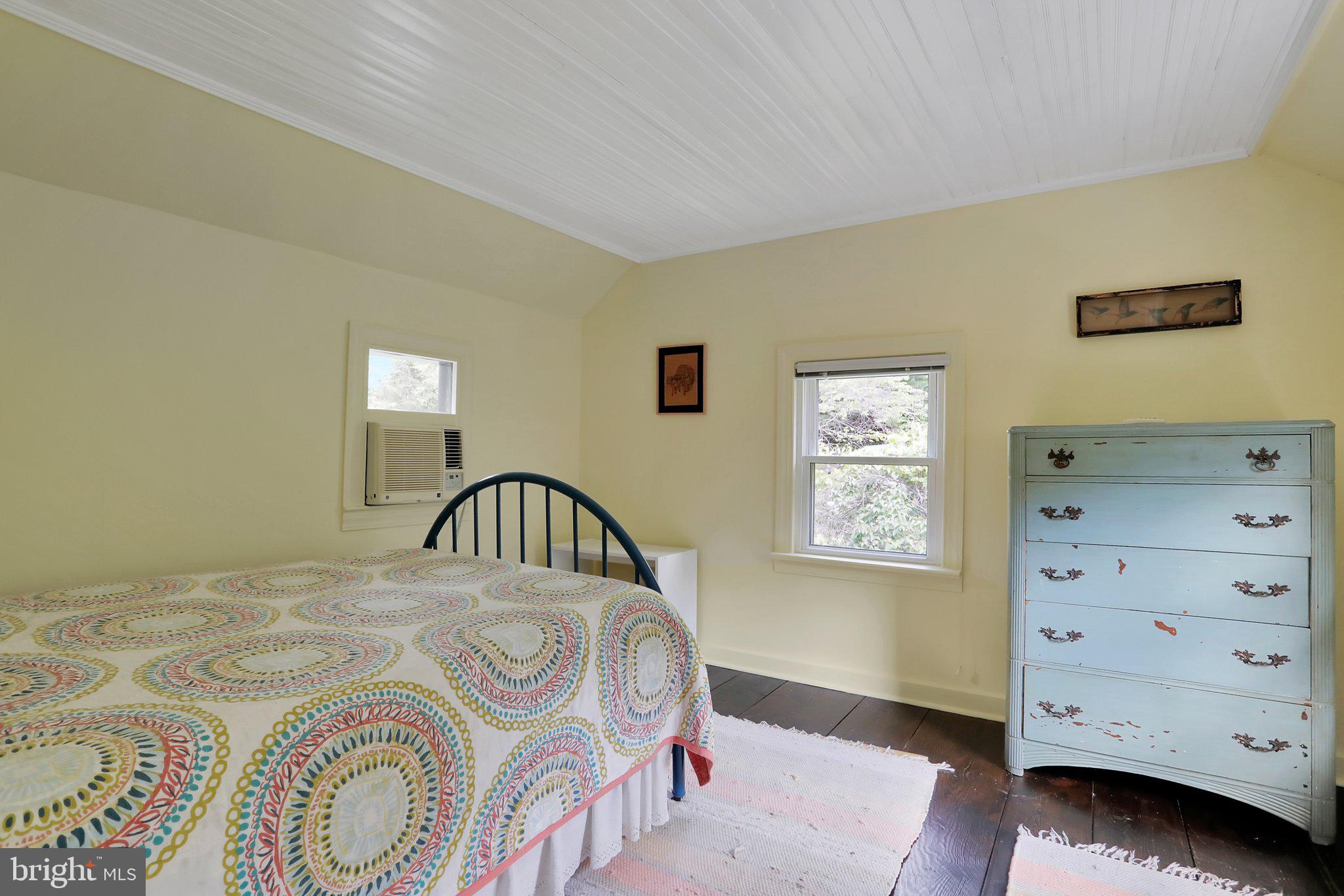 162 Terry's Road Berkeley Springs, WV 25411 - Photo 18 of 61
