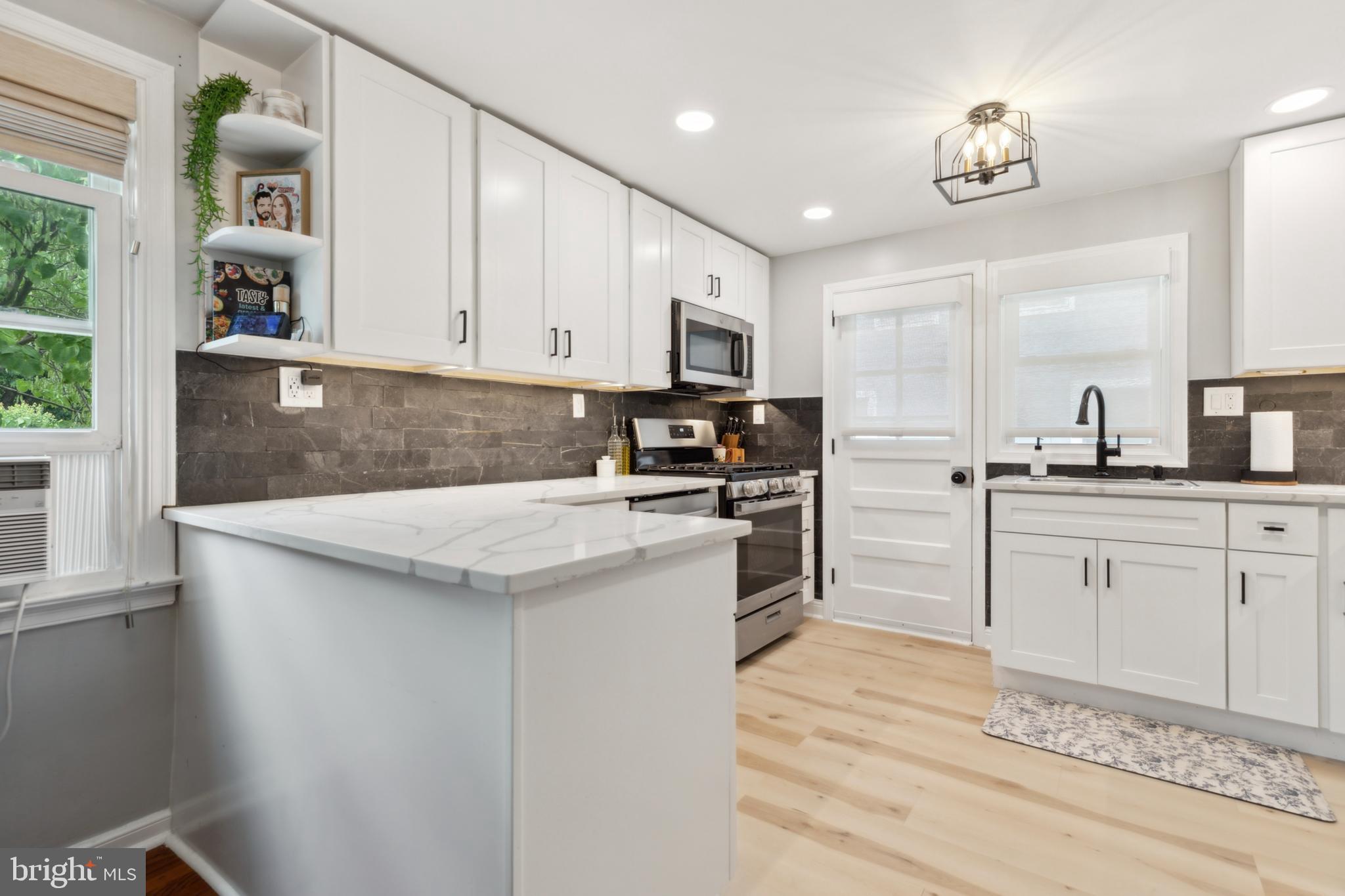 1397 Rothley Avenue Abington, PA 19090 - Photo 8 of 25 Kitchen
