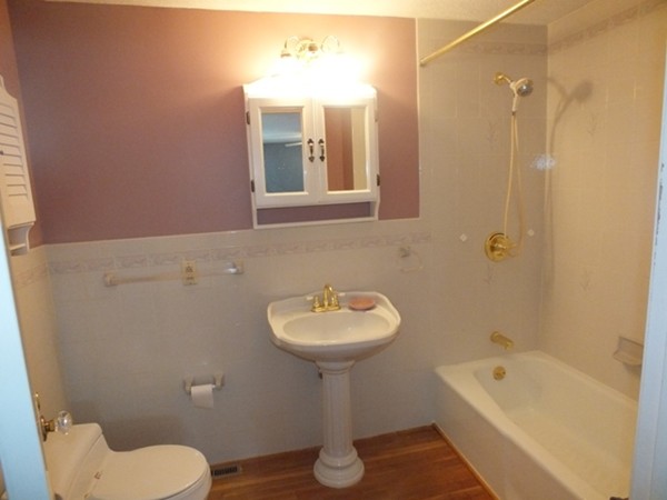 331 Wolf Swamp Road Longmeadow, MA 01106 - Photo 15 of 30