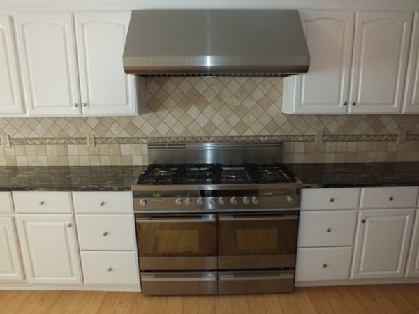 331 Wolf Swamp Road Longmeadow, MA 01106 - Photo 9 of 30