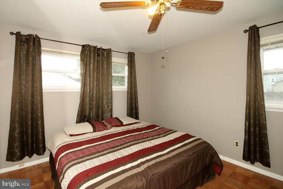 5210 Dalton Road Springfield, VA 22151 - Photo 10 of 21 Bedroom