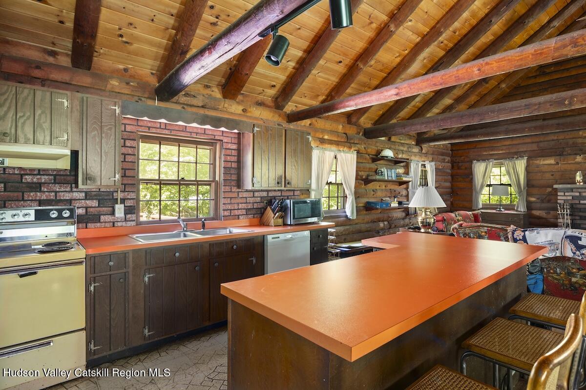 284 Hall Hill Road Ancram, NY 12502 - Photo 6 of 14 7Y3A2185