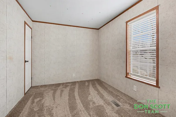 $84,900 | 6913 Sandwood Street Northeast, Rockford, MI 49341