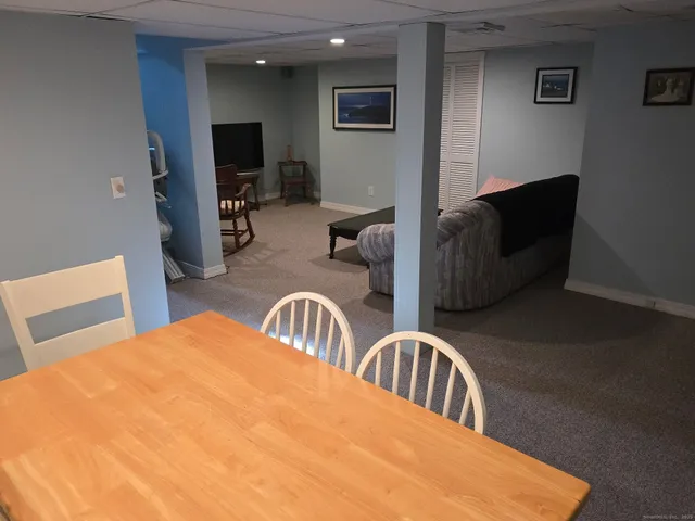 $350,000 | 14 Hyde Street, Stonington, CT 06379