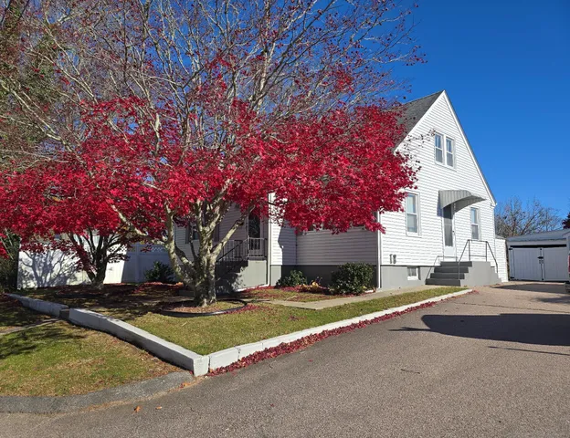 $350,000 | 14 Hyde Street, Stonington, CT 06379