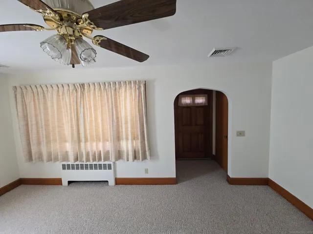 $350,000 | 14 Hyde Street, Stonington, CT 06379