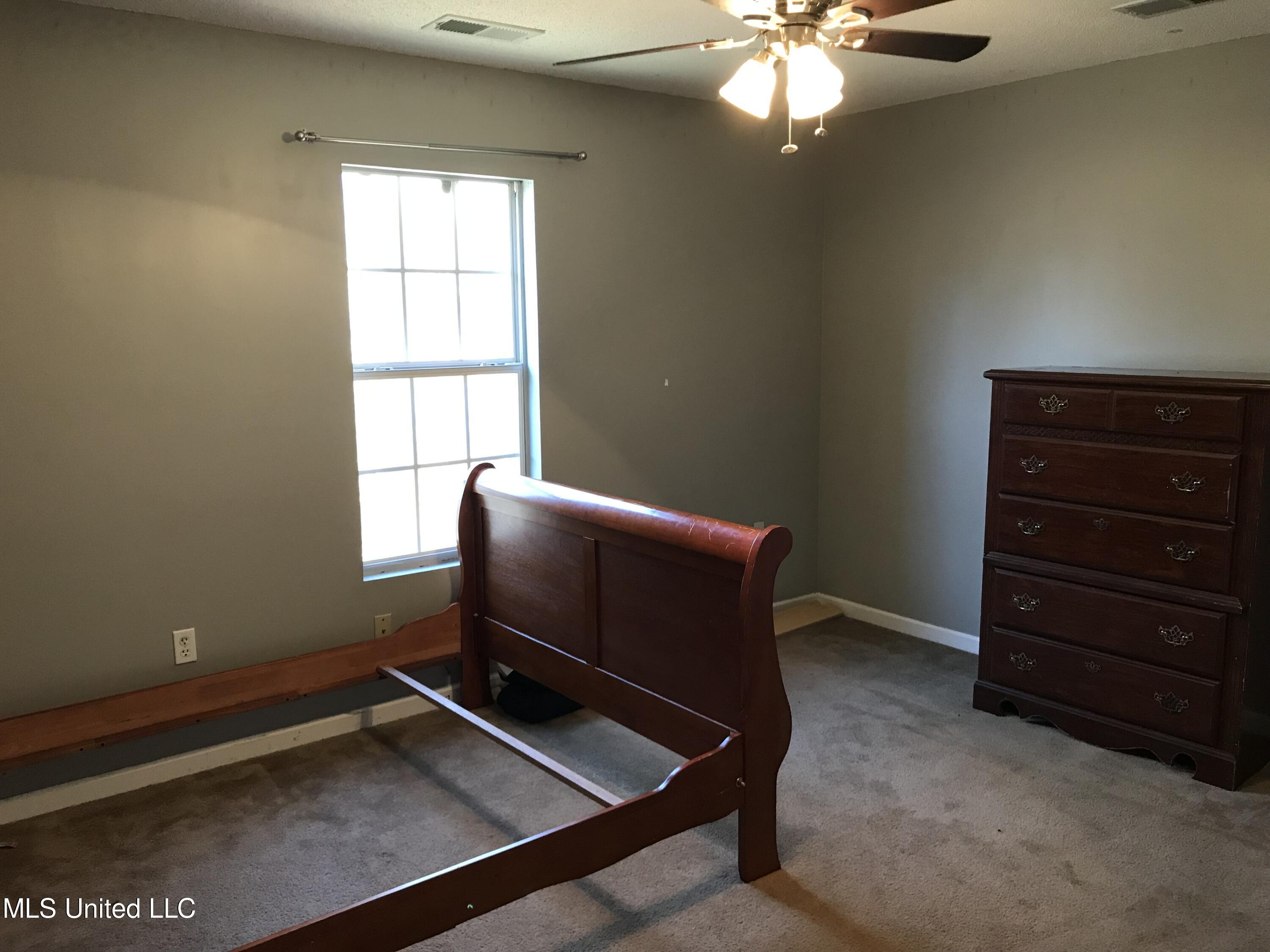 186 Carlisle Drive Road Sarah, MS 38665 - Photo 21 of 21 IMG_8532