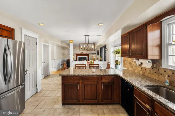 $550,000 | 36 Kensington Drive, Eastampton, NJ 08060