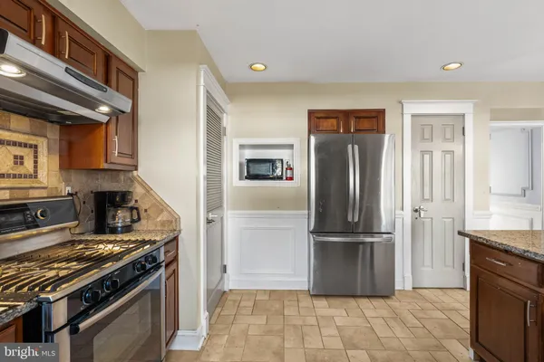 $550,000 | 36 Kensington Drive, Eastampton, NJ 08060