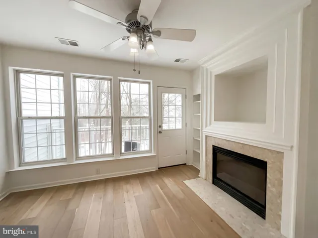 $460,000 | 12632 Fair Crest Court, Unit 135, Fairfax, VA 22033