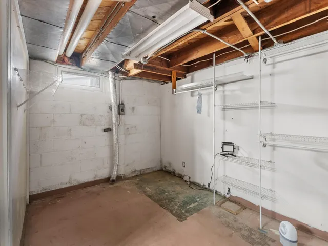 $244,900 | 1101 Nagle Avenue, Unit 1103, Manitowoc, WI 54220