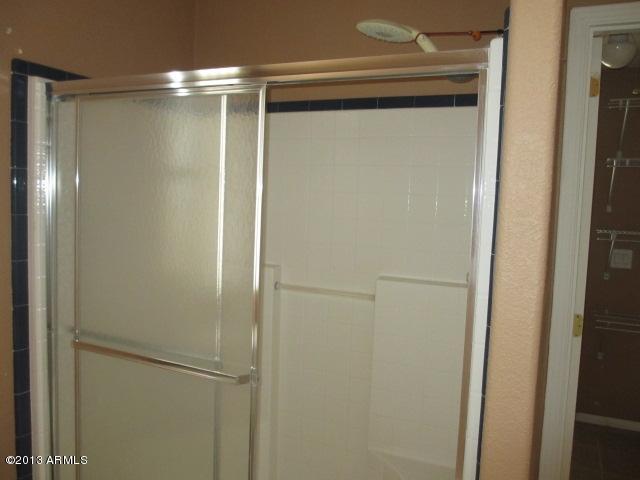 9660 North Ranchette Way Maricopa, AZ 85139 - Photo 18 of 39 023-254317-Master Bath Shower
