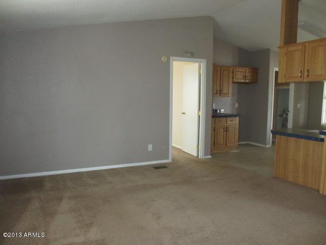 9660 North Ranchette Way Maricopa, AZ 85139 - Photo 10 of 39 023-254317-Living Room
