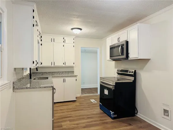 $75,000 | 312 Model Farm Road, High Point, NC 27263