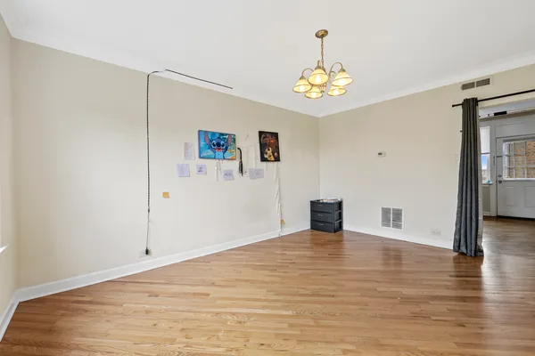$185,000 | 6457 North California Avenue, Unit 3, Chicago, IL 60645