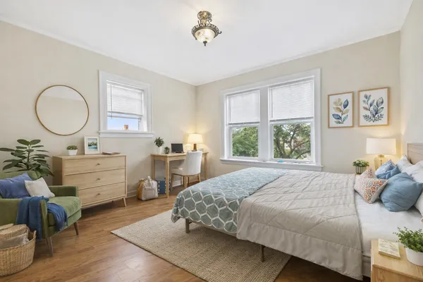 $185,000 | 6457 North California Avenue, Unit 3, Chicago, IL 60645