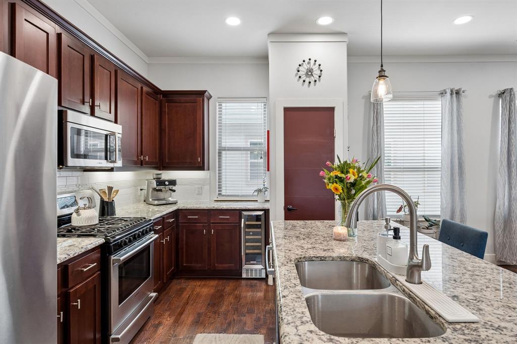 5875 Ross Avenue, Unit 9 Dallas, TX 75206 - Photo 7 of 29