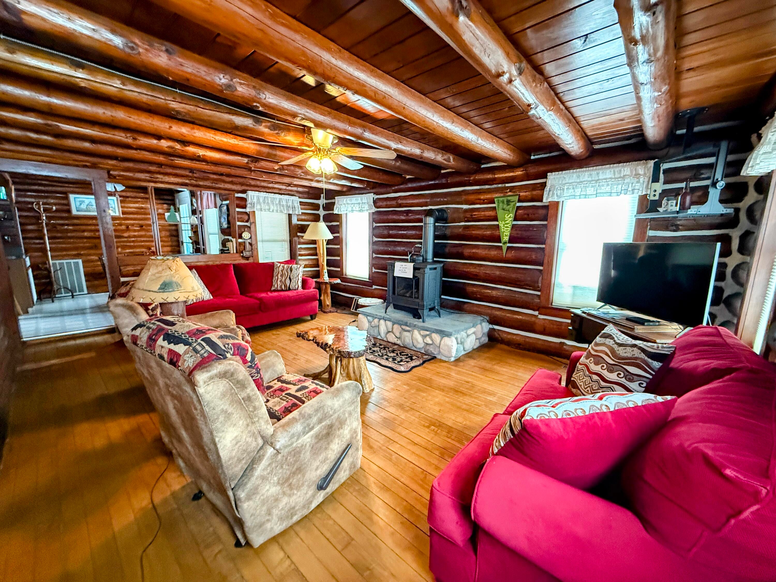 4507 Snyder Road Lewiston, MI 49756 - Photo 5 of 13 IMG_1474-EDIT