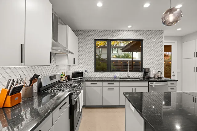 $3,899 | 3610 Thompson Street, Unit 1, Austin, TX 78702