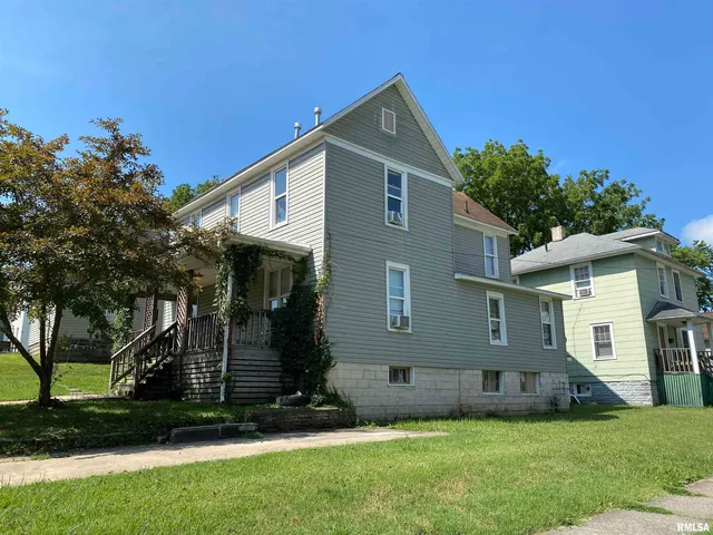 $59,000 | 403 West Cherry Street, Carbondale, IL 62901
