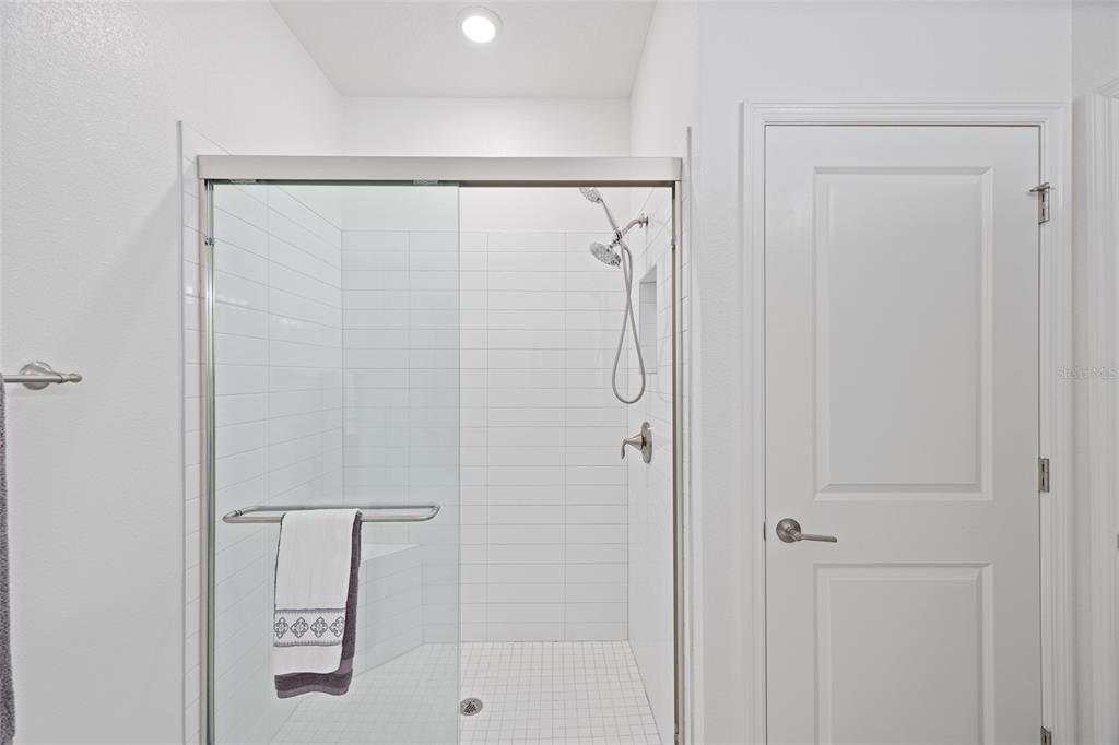 5513 Little Path Drive Wimauma, FL 33598 - Photo 21 of 40 a bathroom with a shower