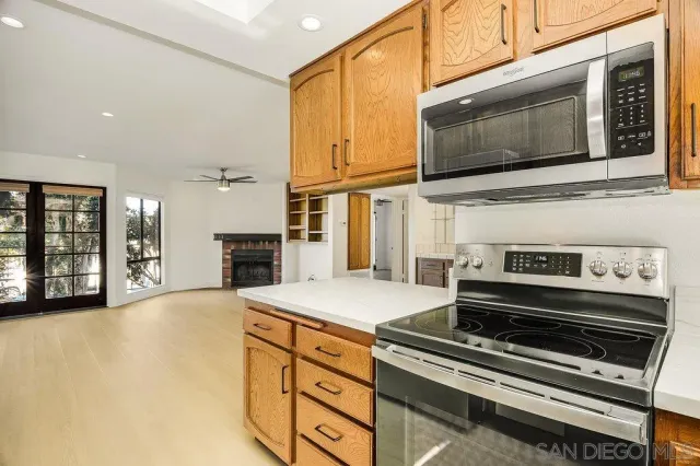 a bathroom with a tub