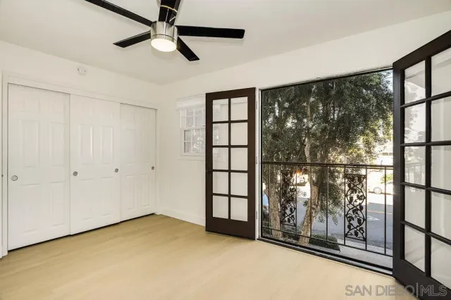 an empty room with a window