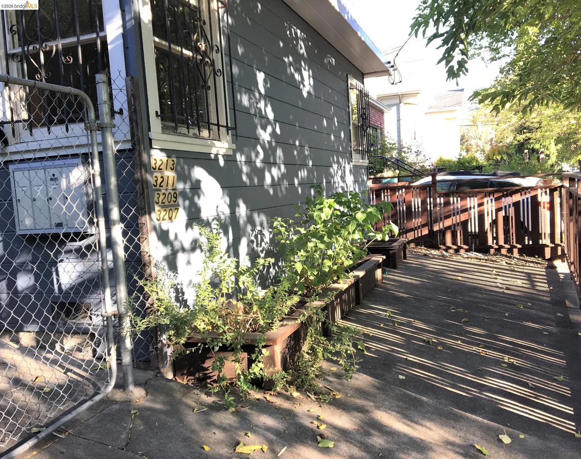 3207-3213 Ellis Street Berkeley, CA 94703 - Photo 12 of 12