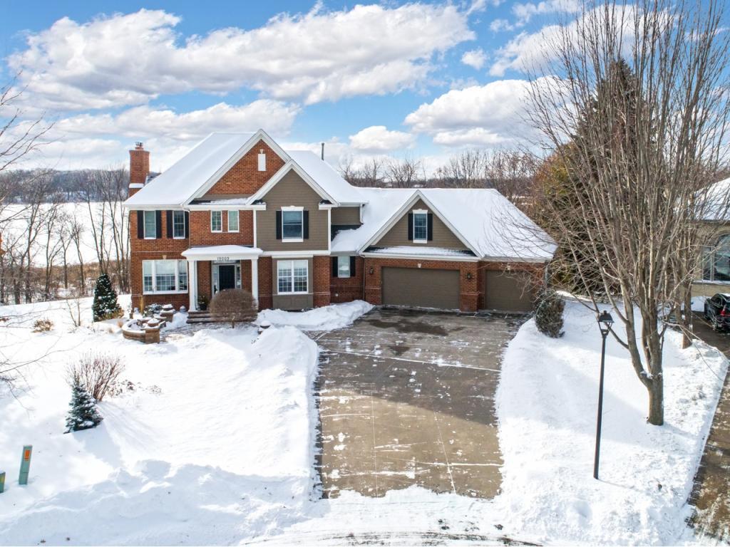 19009 Firethorn Point Eden Prairie, MN 55347 - Photo 1 of 40 Gallery Image 1