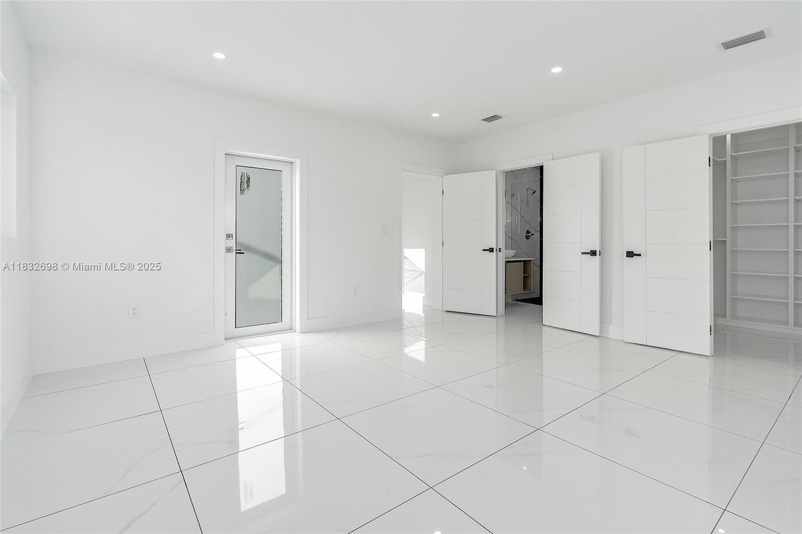 6540 Southwest 25th Street Miami, FL 33155 - Photo 19 of 37