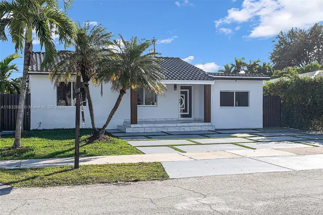 $935,000 | 6540 Southwest 25th Street, Miami, FL 33155