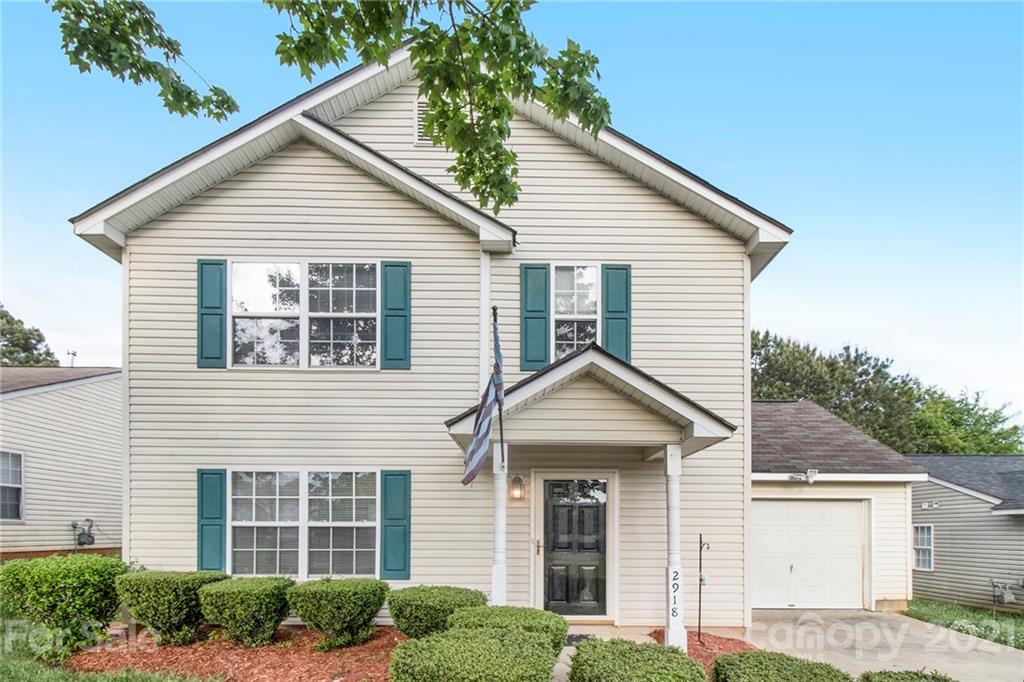 2918 Fairglen Road Charlotte, NC 28269 - Photo 1 of 20 Gallery Image 1