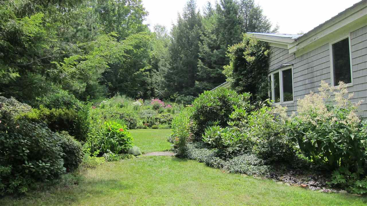64 Buffalo Road Wentworth, NH 03282 - Photo 4 of 40