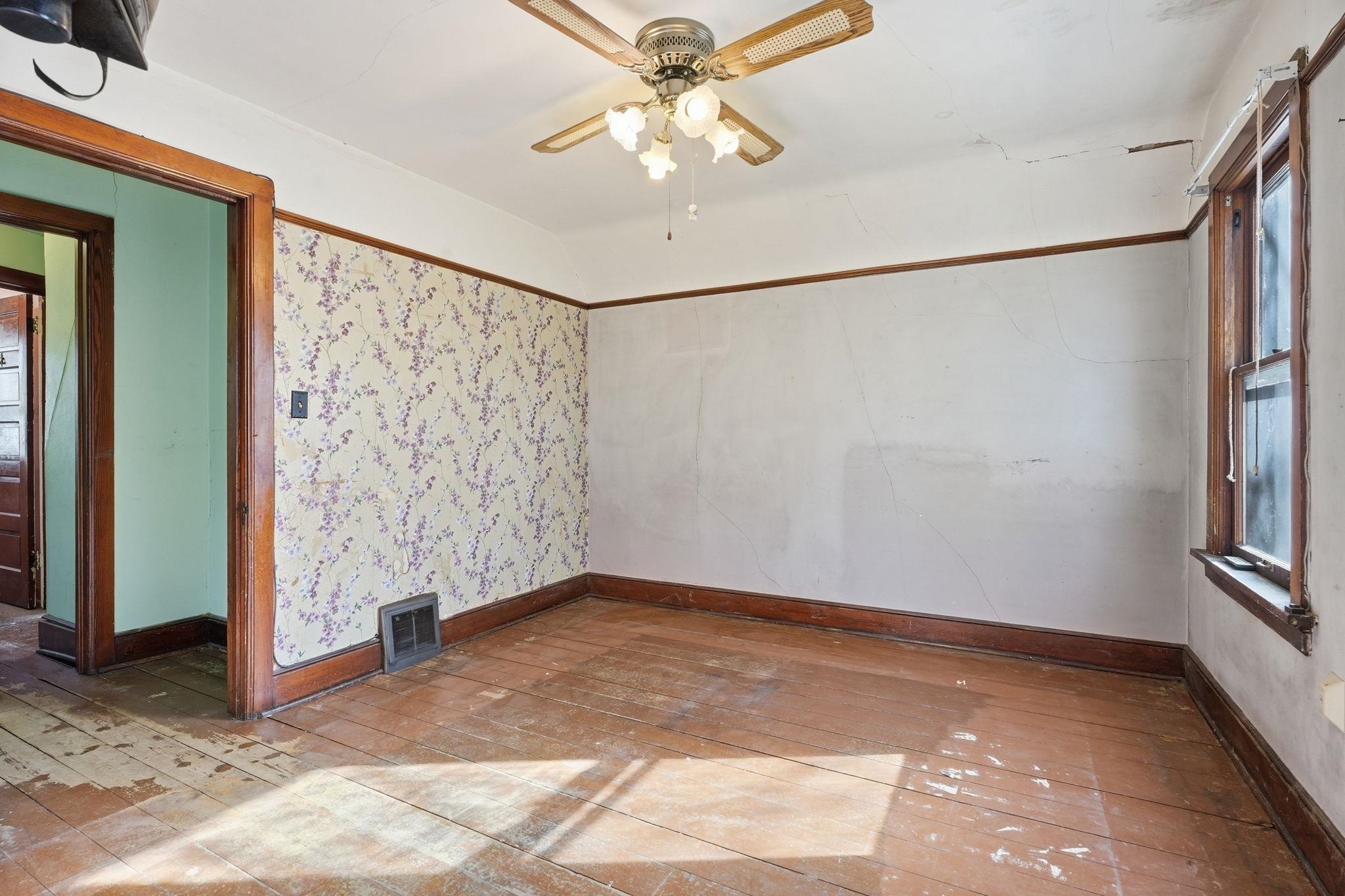 2342 Upham Street Madison, WI 53704 - Photo 22 of 44