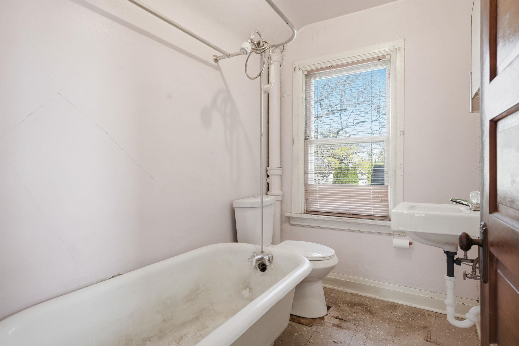 2342 Upham Street Madison, WI 53704 - Photo 24 of 44