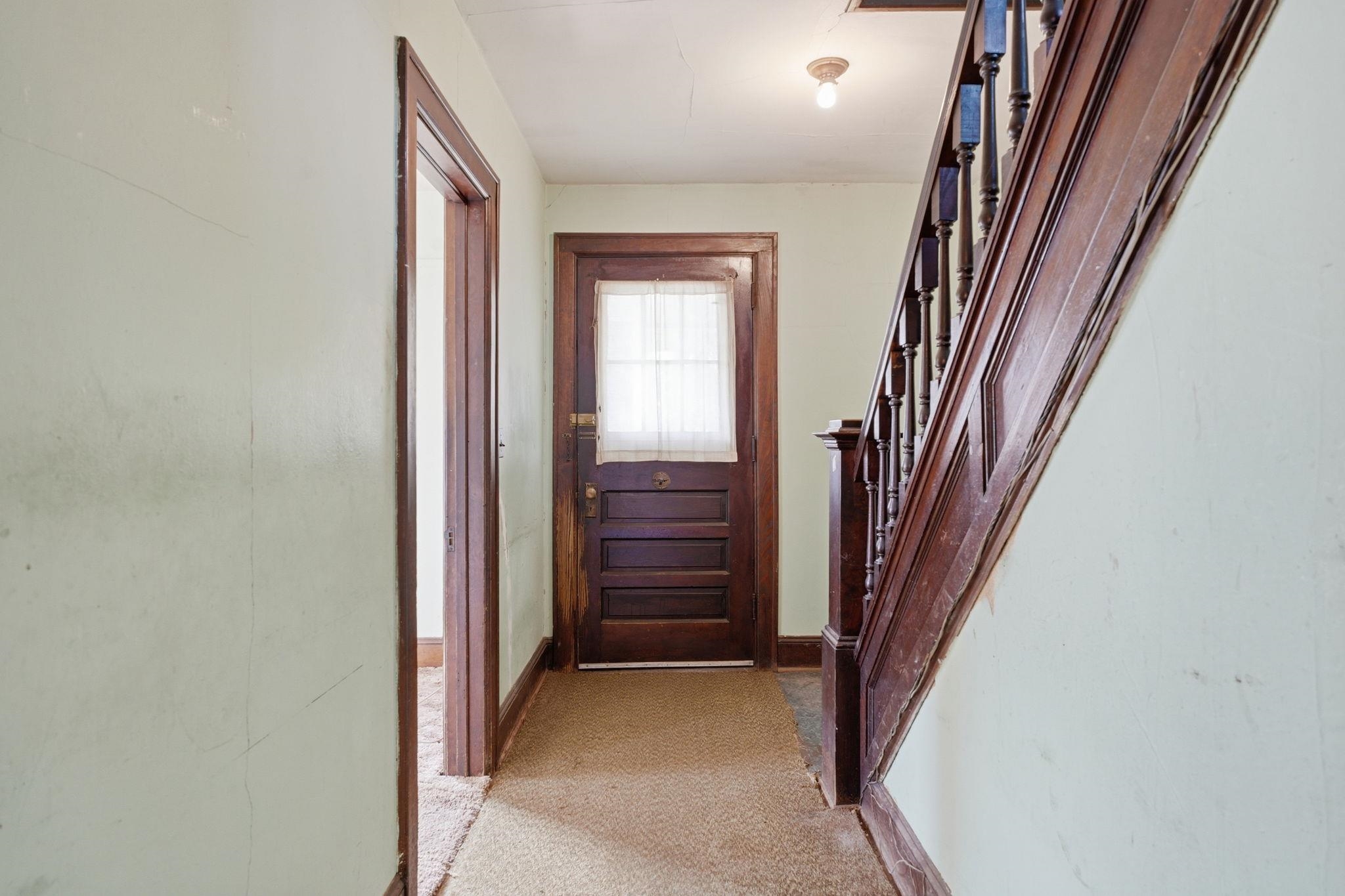2342 Upham Street Madison, WI 53704 - Photo 4 of 44