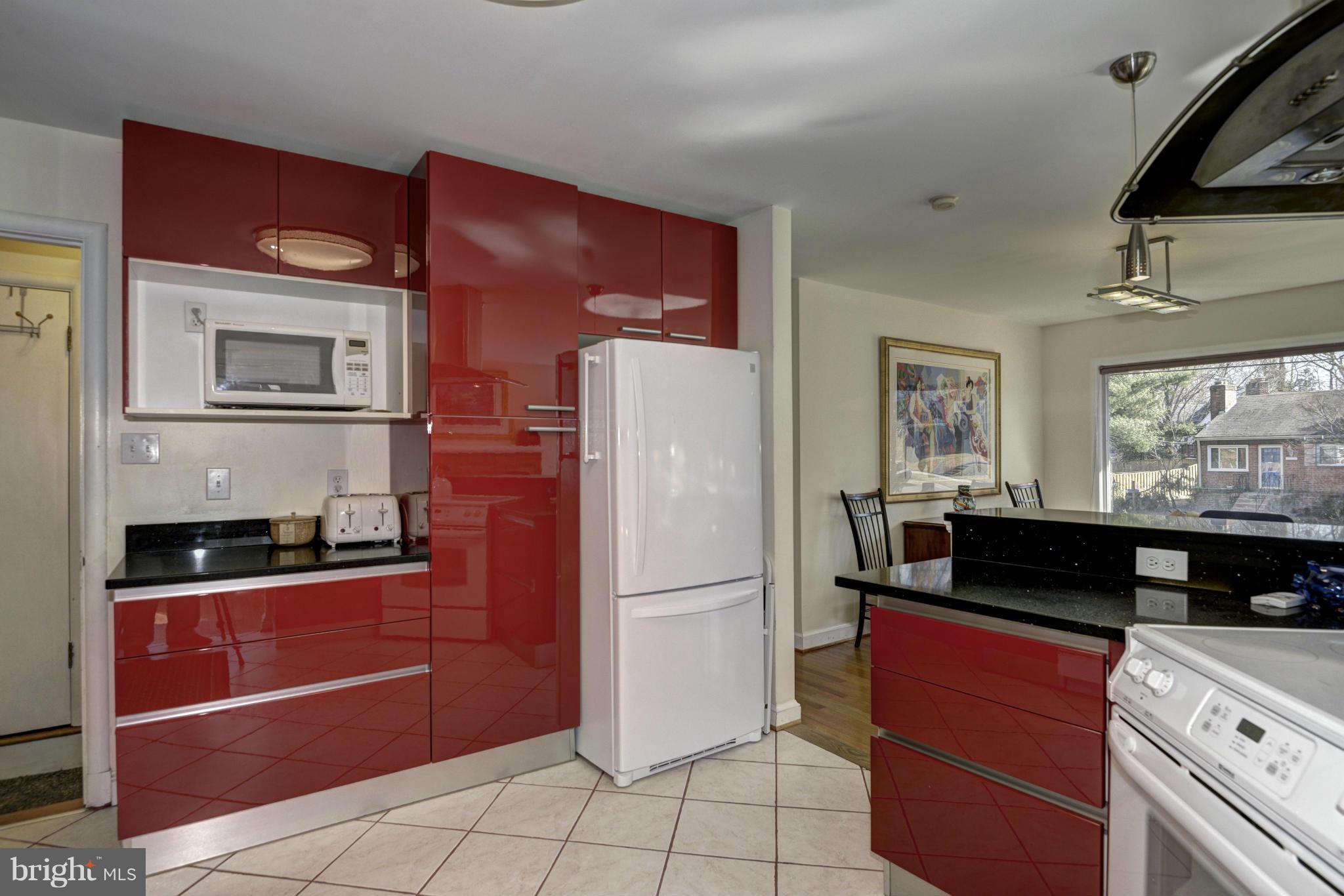 9307 Compton Street Silver Spring, MD 20901 - Photo 28 of 28 Open floorplan with loads of light throughout!
