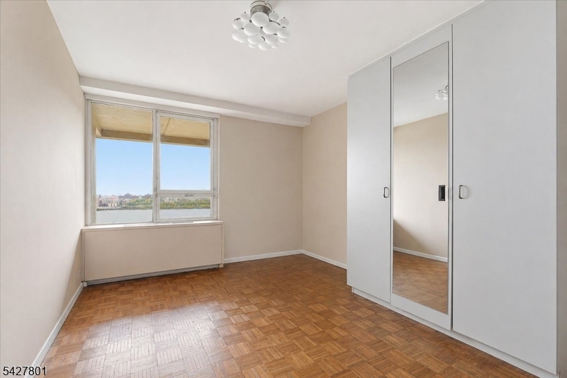 2 Horizon Road Fort Lee, NJ 07024 - Photo 16 of 30
